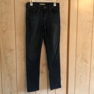 Mid Rise Skinny Levi’s Jeans